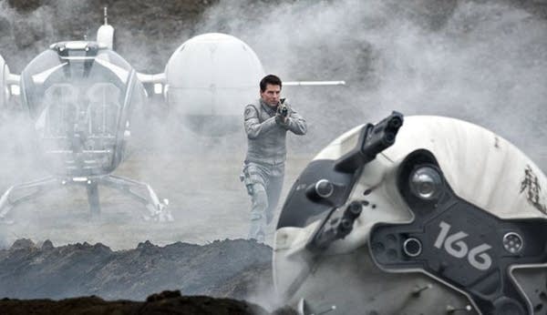 Movie Maven: 'Oblivion'