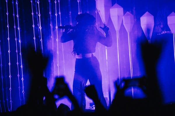 150610_purity_ring_056