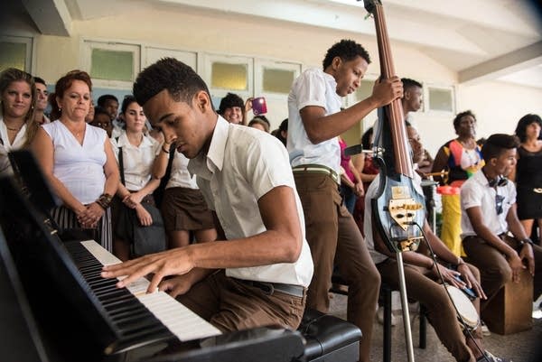 Students from the Escuela Nacional De Arte