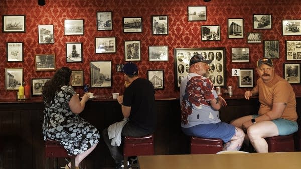 The relationship between consumer mood and spending? It's complicated