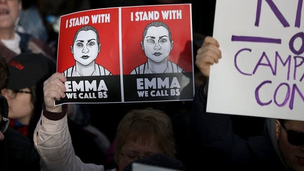 'Do Something:' Parkland students angry after Texas shooting