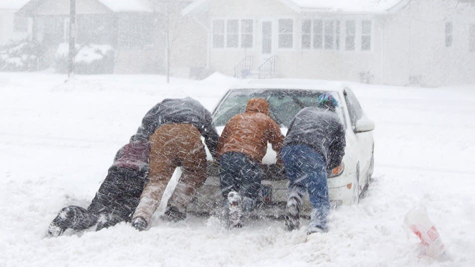 minneapolis-waives-towing-fees-after-snowstorm-i-90-open-in-southern