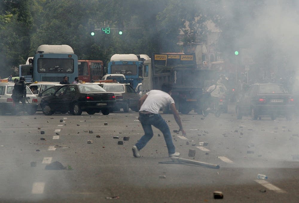 Iranian protester