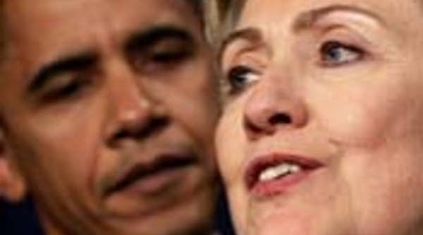 Democratic presidential candidates Senator Hillary Clinton and Senator Barack Obama