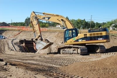 Earth moving machine