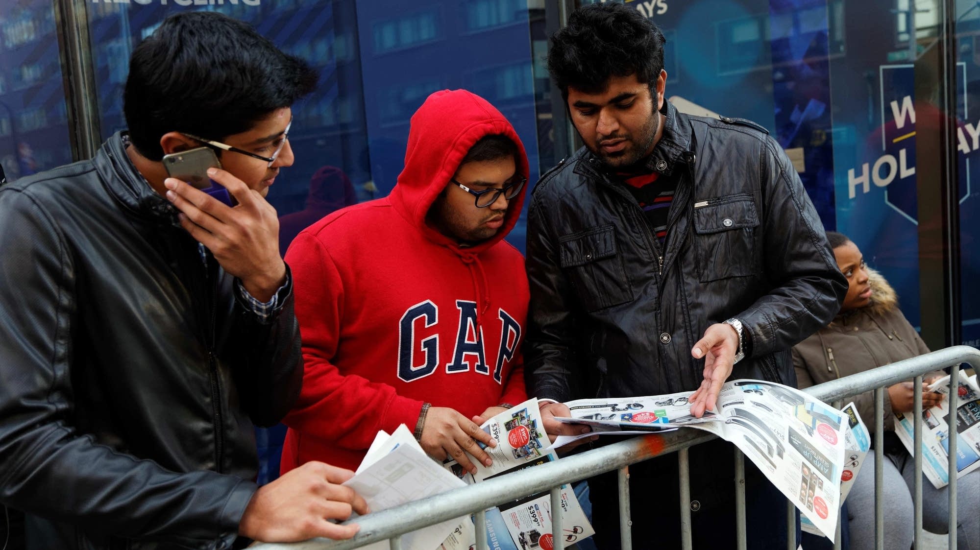 Holiday catalogs are making a comeback