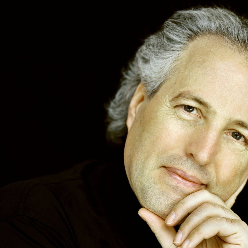 Manfred Honeck and the Pittsburgh Symphony Orchestra present Dvorak and Simon