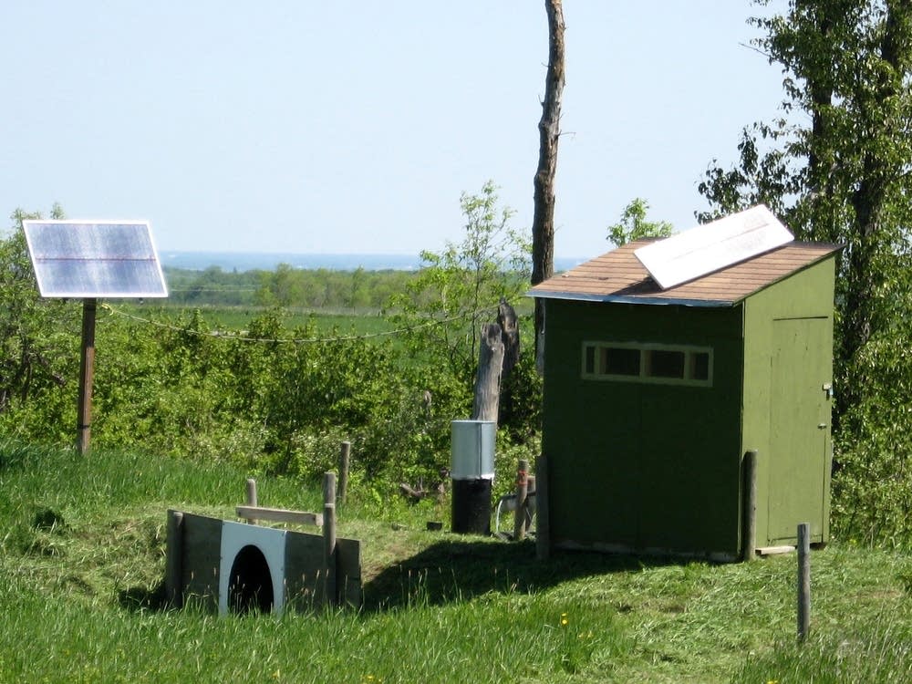 Water monitoring station