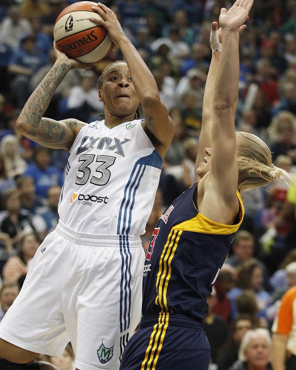 Lynx star Augustus speaks out against marriage amendment | MPR News