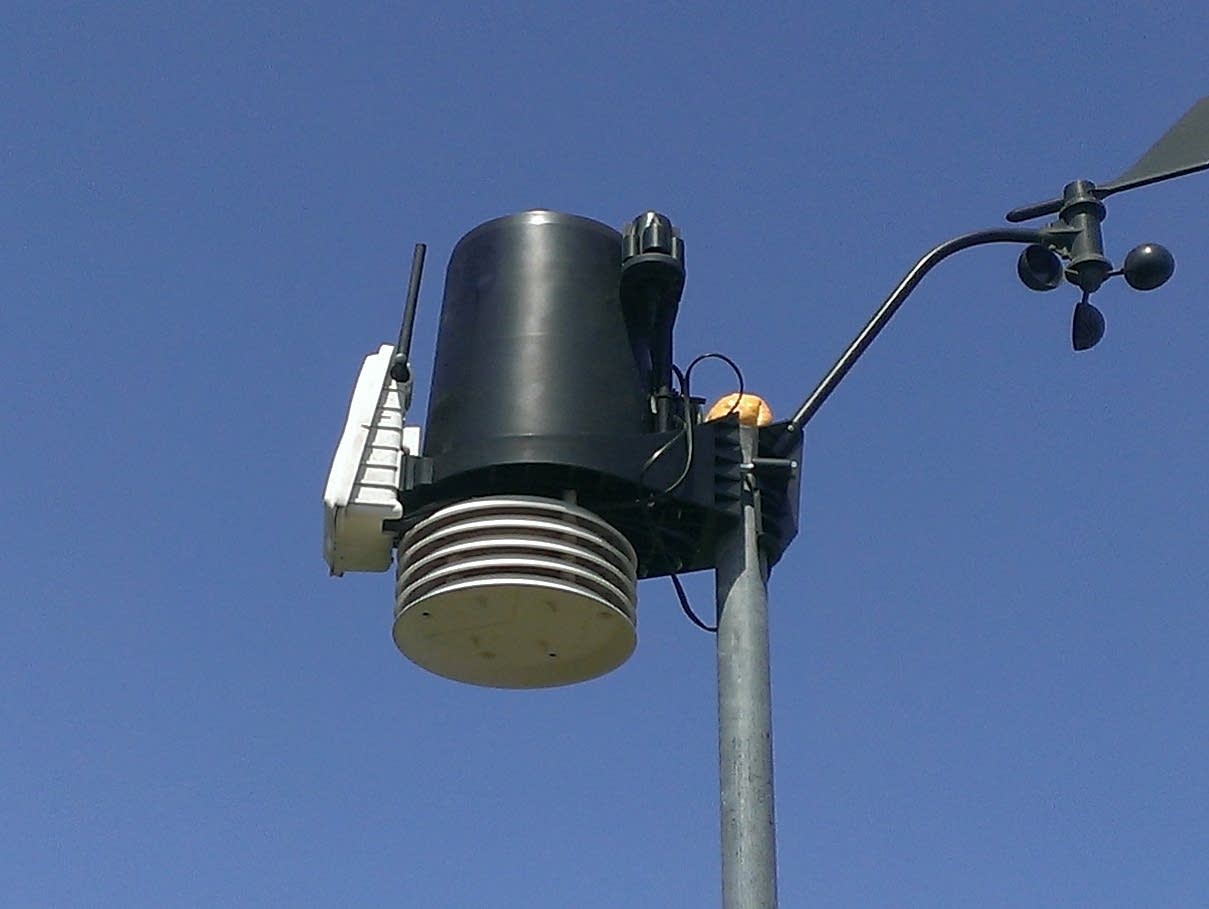 BTD-200 LIGHTNING WARNING SYSTEM, image size:1209x909
