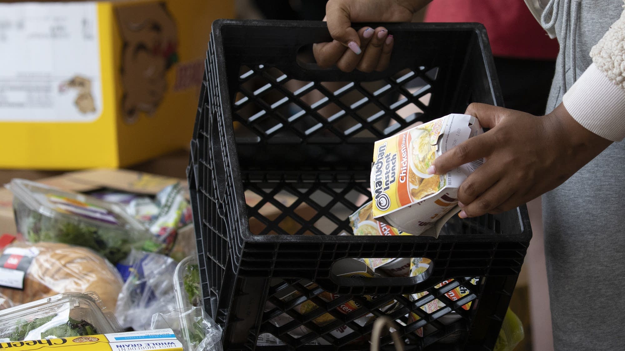 Minnesota food shelves, already busy, brace for bigger demand MPR News