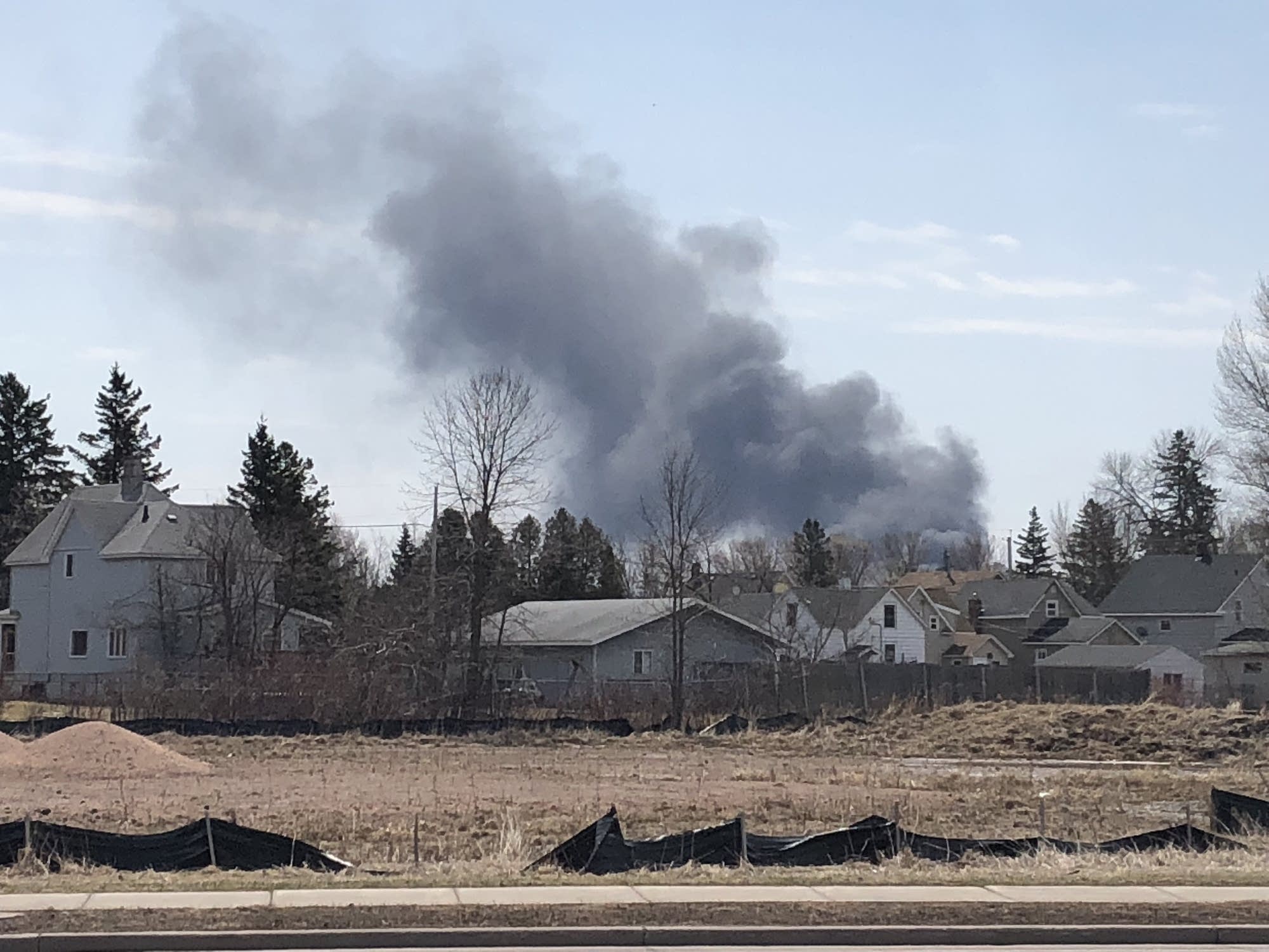Updated Fire restarted at Duluth oil refinery, multiple injuries