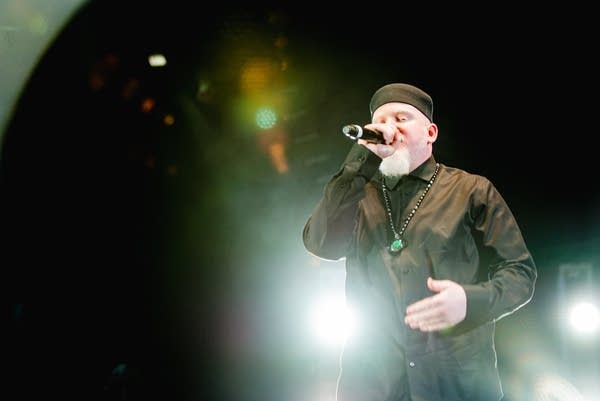 054_MNmusiconaStick_DSC1246