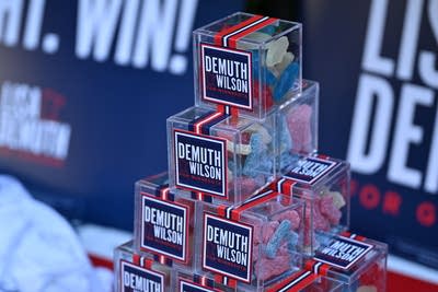 Candies in boxes