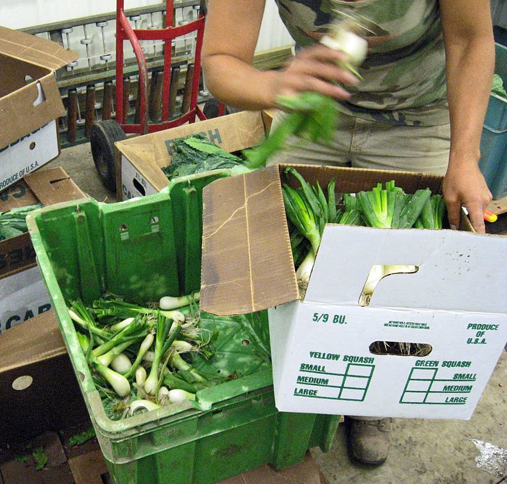 Sorting produce