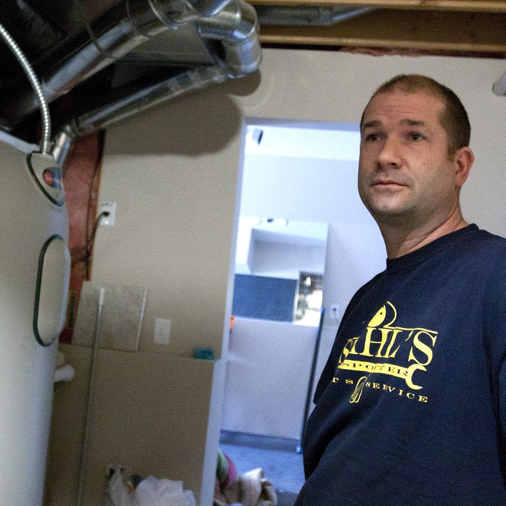 Homeowners tapping super-efficient water heaters to save money | MPR News