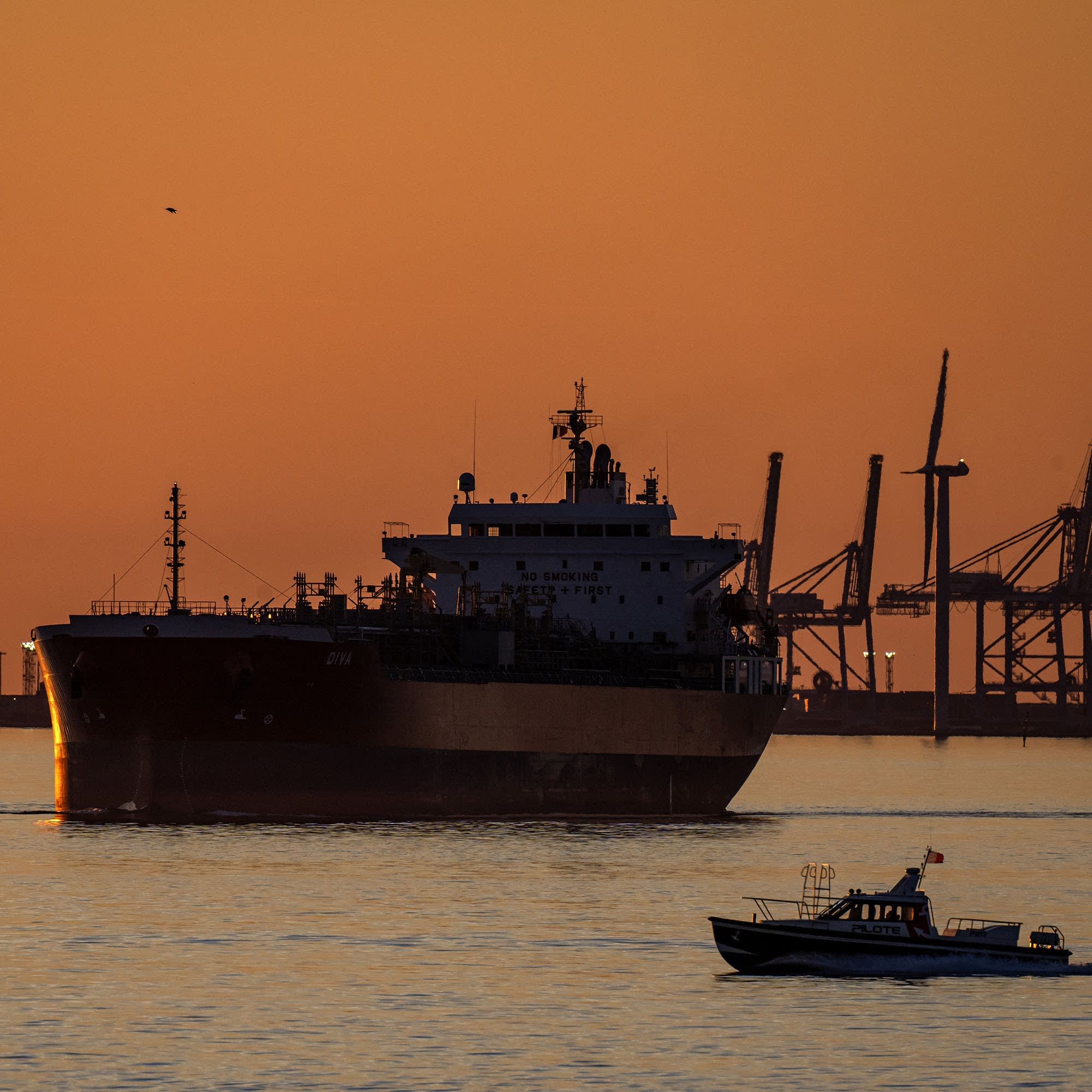 An entirely new oil disruption