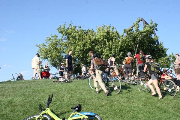 shaina_bike_1