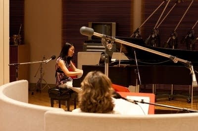 Maggie Yang performs at MPR