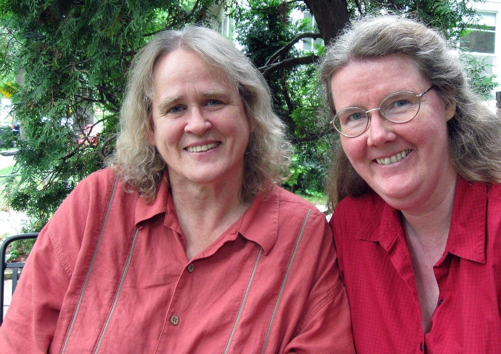 Ruth Frost, Phyllis Zillhart