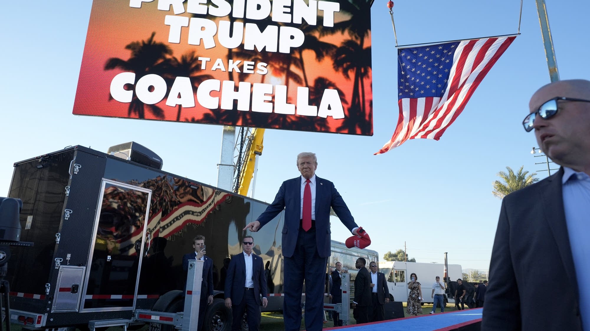 Donald Trump holds a rally in California, a state he's almost certain ...