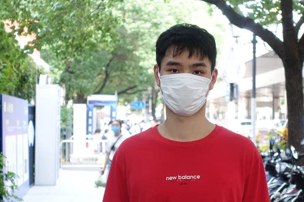 College junior Zhao Liangwei thinks the U.S. is banning TikTok and WeChat for political reasons. (Charles Zhang/Marketplace)