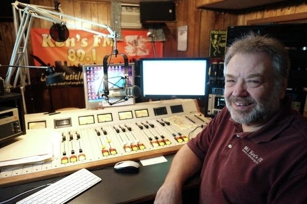 Ken Bartz, founder of Ken's FM, dies at 73
