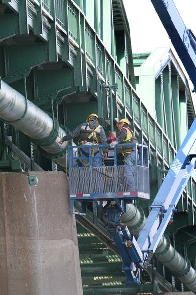 Bridge inspectors