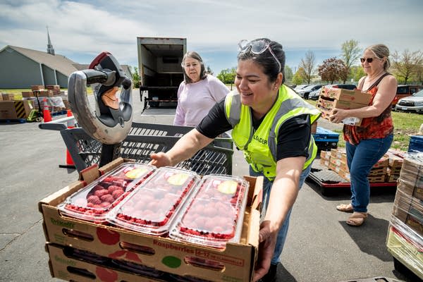 Minneapolis donors gave as ICE surged, but eviction filings are rising