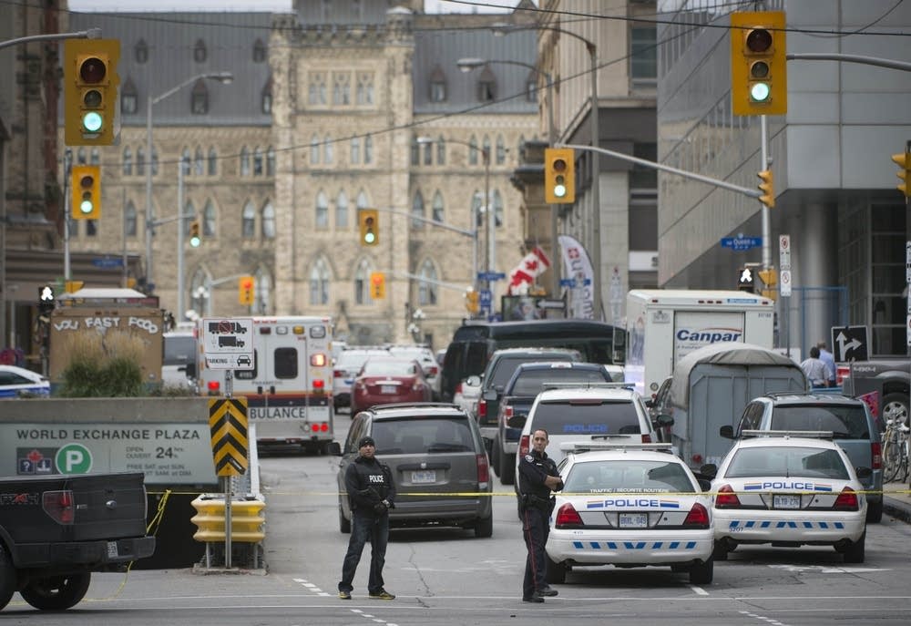 Police fill street in Ottawa.