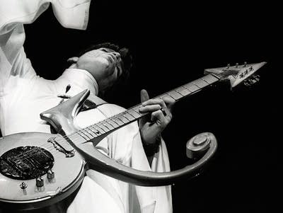 ce698a-20181105-prince-on-the-