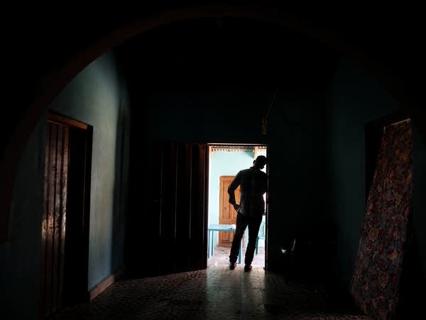 U.S. held record number of migrant kids in custody in 2019