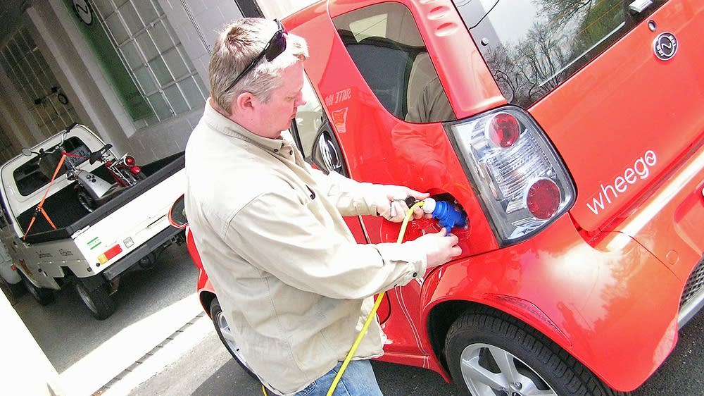Will fast, quiet electric cars make noise in Minn.'s auto market? MPR