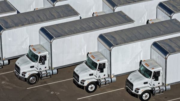 The Logistics Managers’ Index found that transportation utilization didn’t grow in September, which is highly unusual.