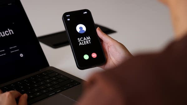 Almost everyone surveyed says these scams are a national problem.