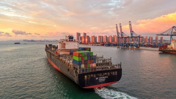 Trump's tariffs take a toll