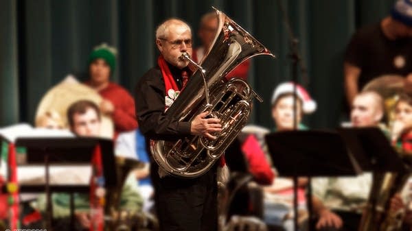 Photos Tuba Christmas 2022 Los Angeles Ca A Merry Tubachristmas