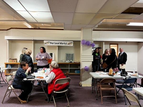 Purple Carrot Market5