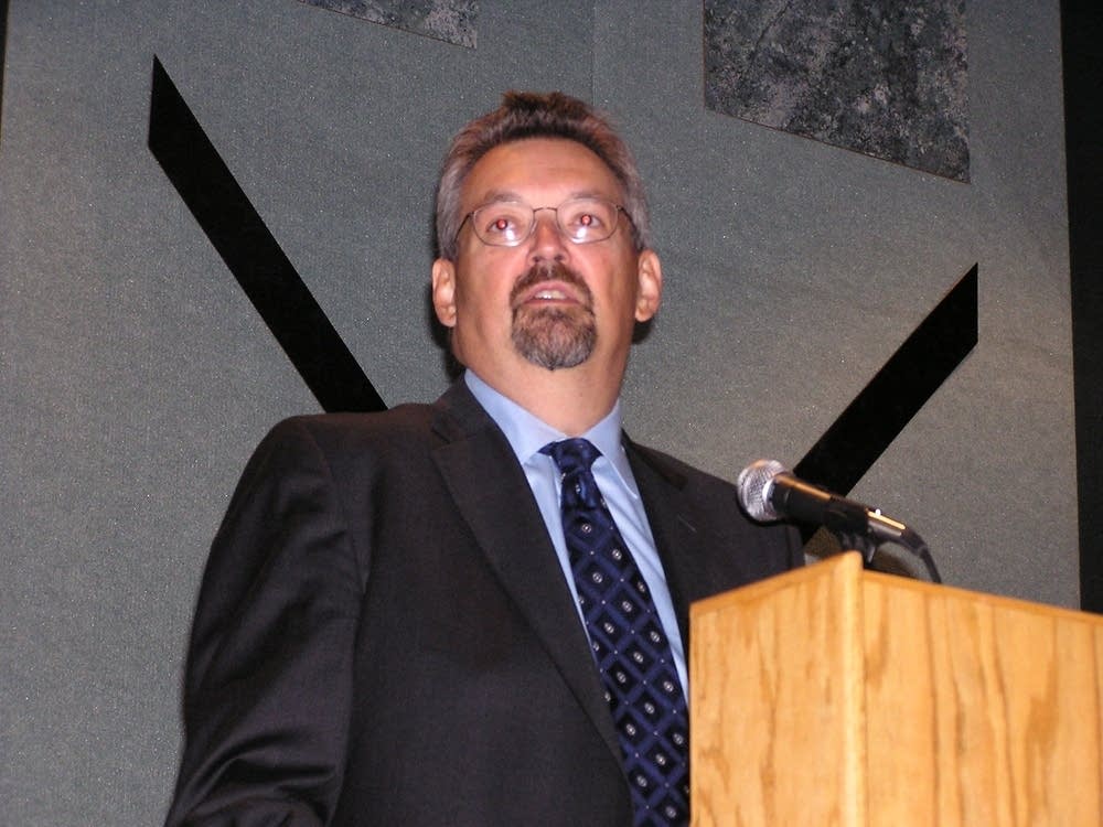 Chief Justice Eric Magnuson