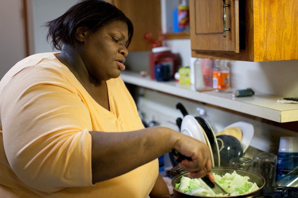 Hunger obesity paradox