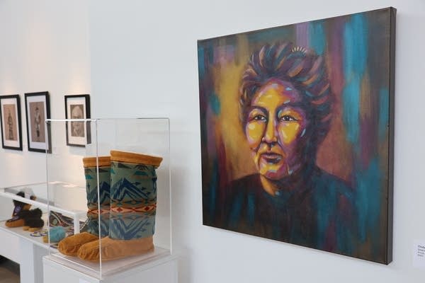 A photo of her grandmother in moccasins sparked Cindy Godin Hamilton’s artistic awakening