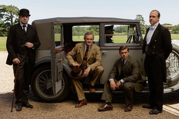 Later seasons of 'Downton Abbey' are in 1920s.