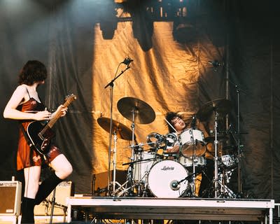 the band geese performing on stage