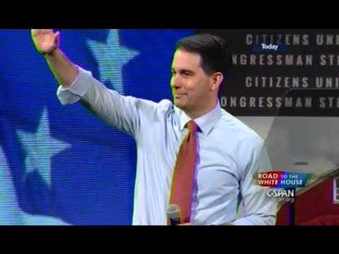 WI teacher calls out Walker for  phony story