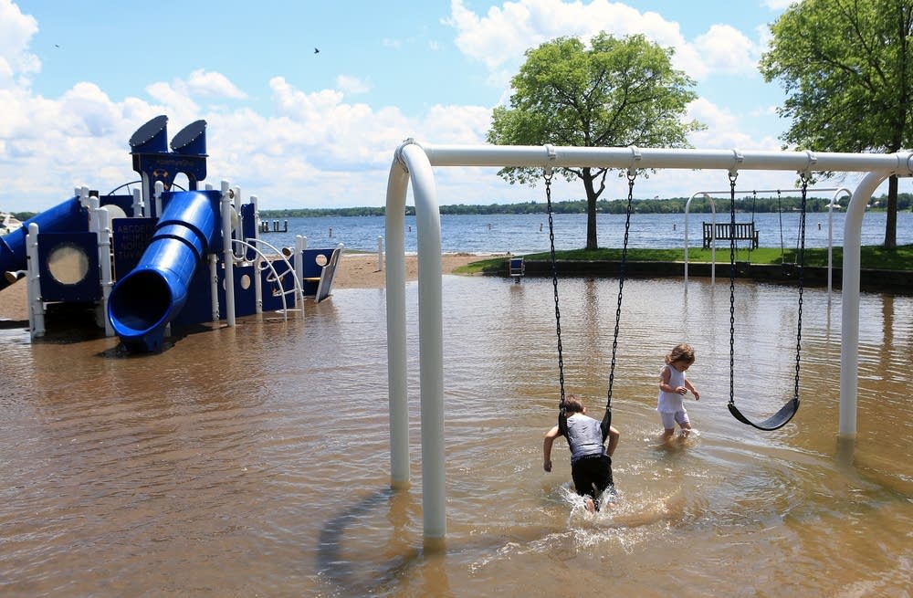 Photos Torrential rain floods Lake homes in peril