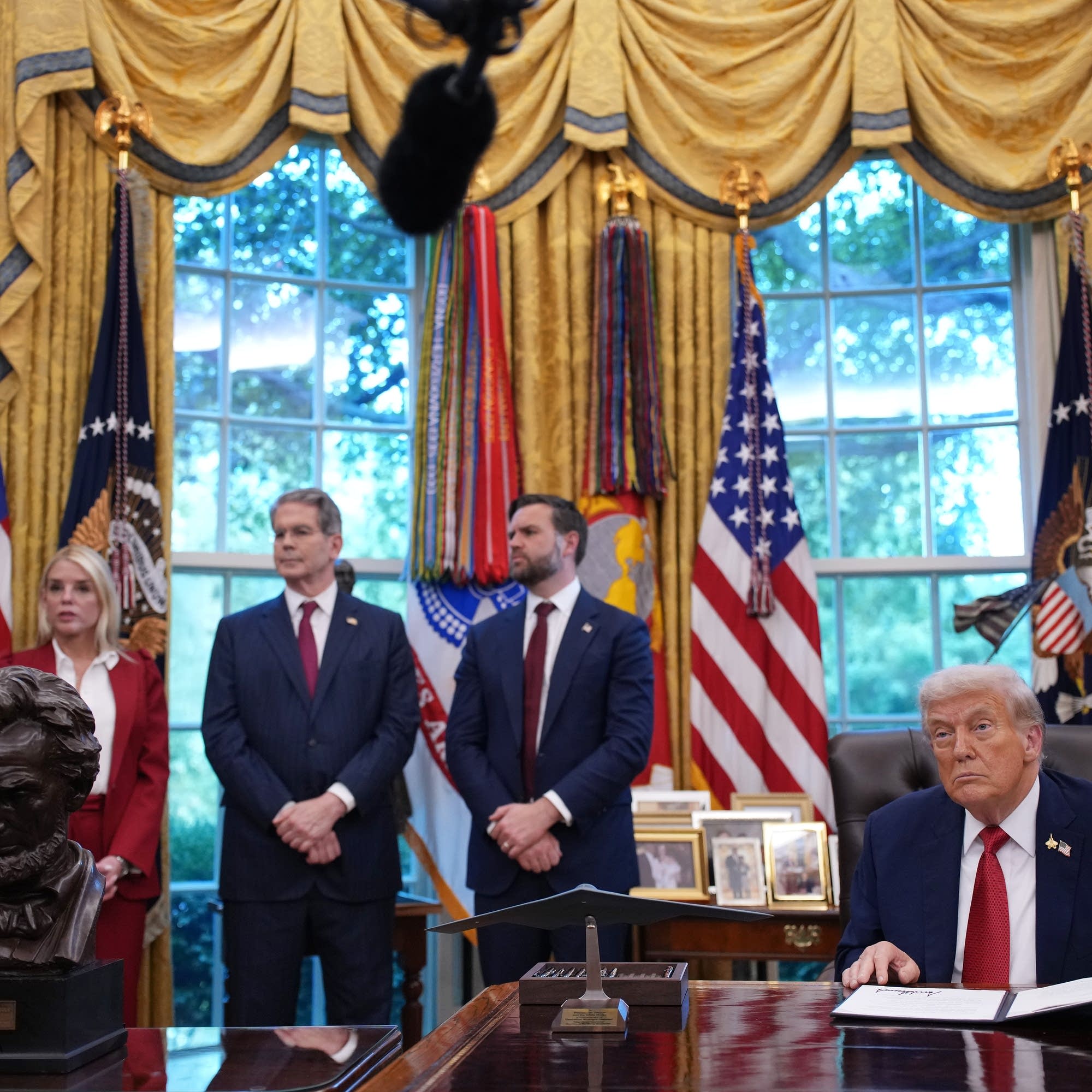 Episode art: The "stuck economy," tariffs and Wall Street