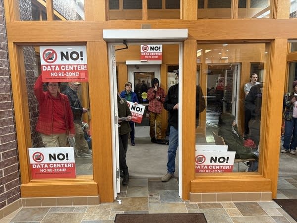 Lawsuit alleges Hermantown kept public in dark over data center proposal