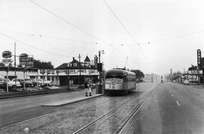 University Avenue streetcar