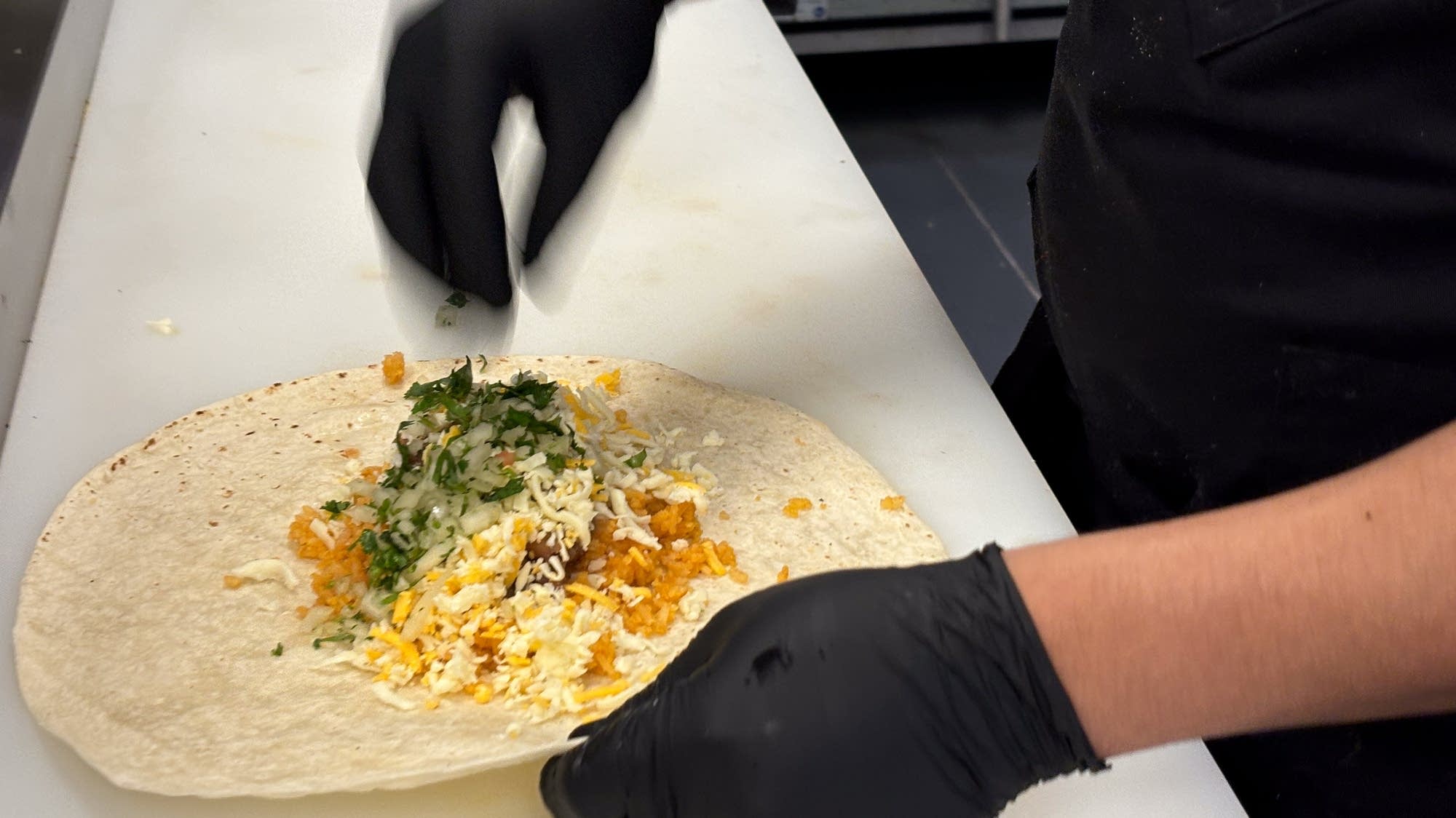 Minnesota business owners feeling the effects of ICE enforcement actions – MPR News  www.mprnews.org