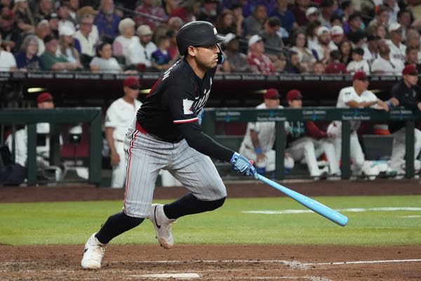Twins Diamondbacks Baseball